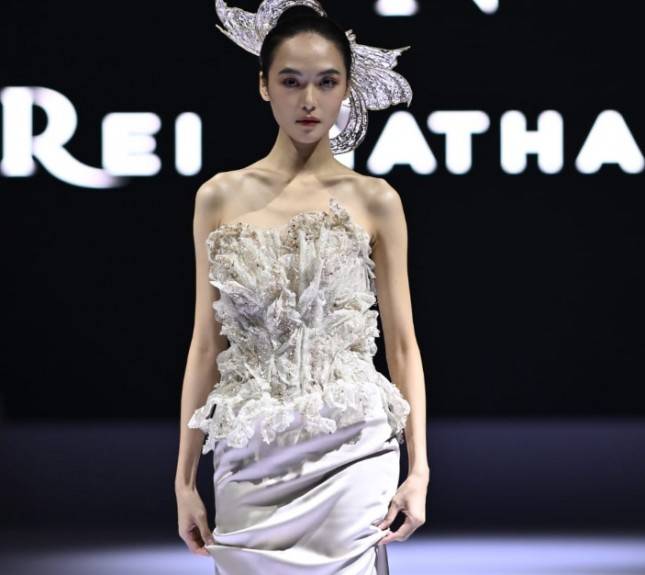 Hari Ke-2 Gelaran IFW 2025, The Daughters of Eve &lsquo;Abineri Ang&rsquo; Hadirkan Koleksi Bridal Spesial