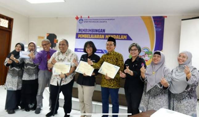 Kini Ada Rumus Mengajar Matematika berbasis Humor, Tidak Stres, Guru dan Murid Sama-sama Bahagia