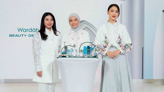 Hadirkan Pengalaman Perawatan Clinic at Home, Wardah Perkenalkan Retinal Radiant Resurfacing Serum, PDRN Lift Regenerating Serum, dan Beauty Device