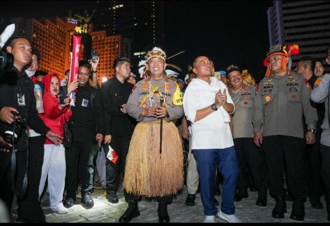 Bundaran HI Jadi Pusat Perayaan HUT RI ke-80, Kapolri dan Mensesneg Hadir di Tengah Masyarakat