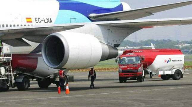 Siasati Mahalnya Harga Tiket, Mulyanto DPR Dorong Badan Usaha Swasta Diberi Izin Jualan Bahan Bakar Pesawat (Avtur) 
