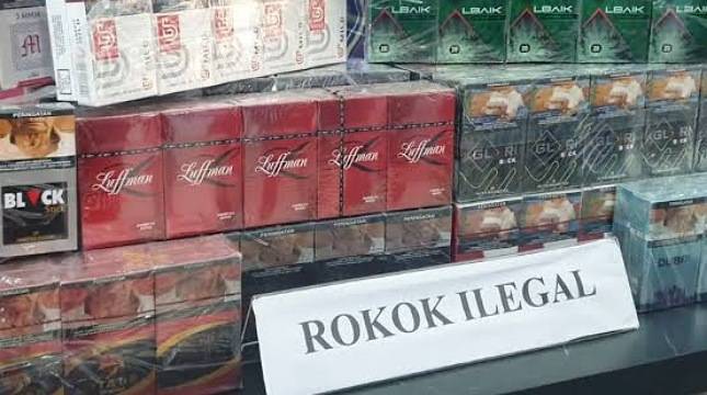 3.500 Merek Rokok Ilegal Serbu Pasar Indonesia, Harga Murah Bikin Industri Sah Terseok!