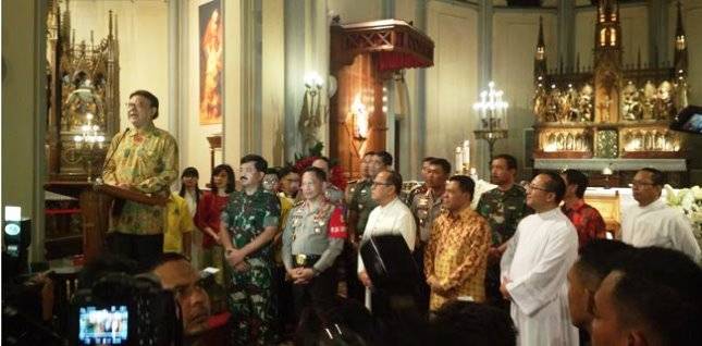Pemerintah Pastikan Perayaan Natal-Tahun Baru Lancar dan Aman