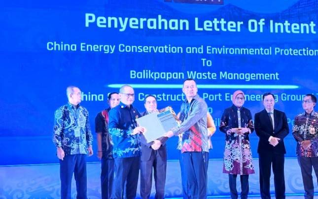 CECEP dan Pemprov Kalimantan Timur Jalin Kerjasama Kembangkan Pembangkit Listrik Tenaga Sampah