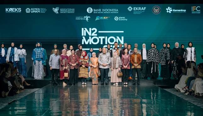 Dibuka Gubernur BI, IN2MOTIONFEST 2025 Perkuat Sinergi Menuju Indonesia Sebagai Pusat Modest Fashion Dunia