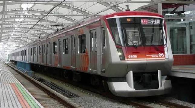 Perjalanan KA Bandara Soetta Dihentikan Sementara Akibat Longsor