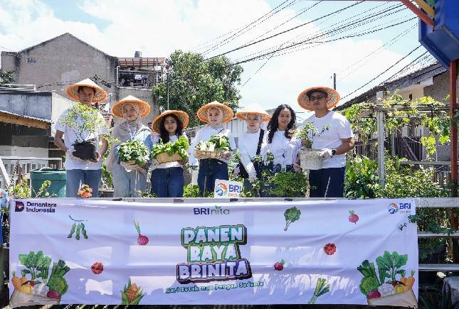 BRI Peduli Tegaskan Komitmen Dukung Ketahanan Pangan Melalui Panen Raya BRInita