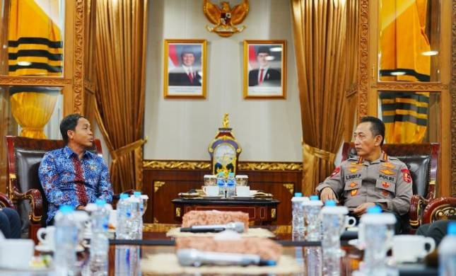 Kapolri dan Menteri Kehutanan Perkuat Sinergi Tangani Karhutla di Indonesia