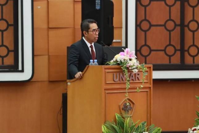 Dirut Askrindo M. Fankar Umran Raih Gelar Doktor dengan Predikat Cumlaude, Angkat Riset Soal Insurtech dan Generasi Z