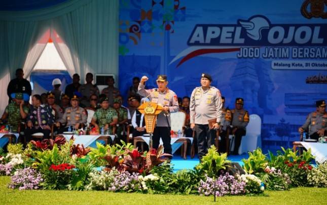 Kapolri Listyo Sigit Pimpin Apel Ojol Kamtibmas di Jatim, Komitmen Sinergi Jaga Kondusifitas 