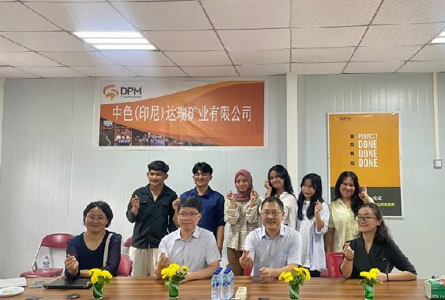 PT DPM Beri Beasiswa Enam Siswa asal Silima Pungga-Pungga Kuliah ke China