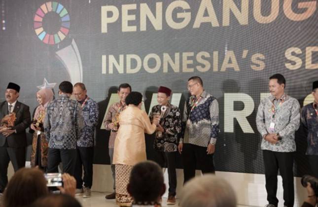 Bappenas Anugerahkan Penghargaan Filantropi kepada Dompet Dhuafa di SDGs Action Awards 2025