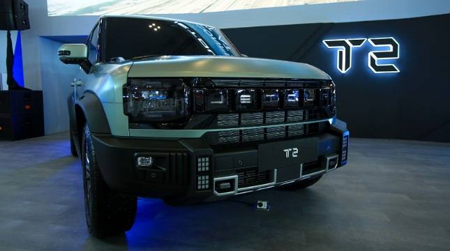Jadi Magnet Utama di GJAW 2025, Pengunjung Antusias Coba Performa dan Fitur JETOUR T2