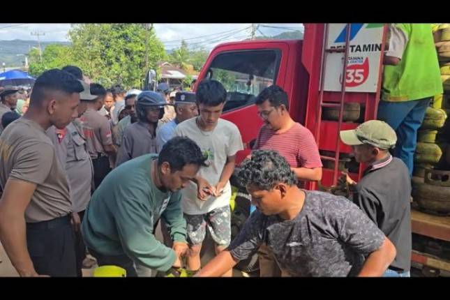 Pertamina Terapkan Sistem Tinta untuk Cegah Pembelian Ganda LPG 3 Kg di Tapanuli Tengah