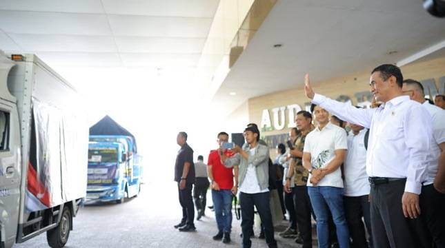 Mentan Amran Lepas 153 Truk Bantuan untuk Sumatra, Total Sudah 360 Truk! Nilainya Tembus Rp1,2 Triliun