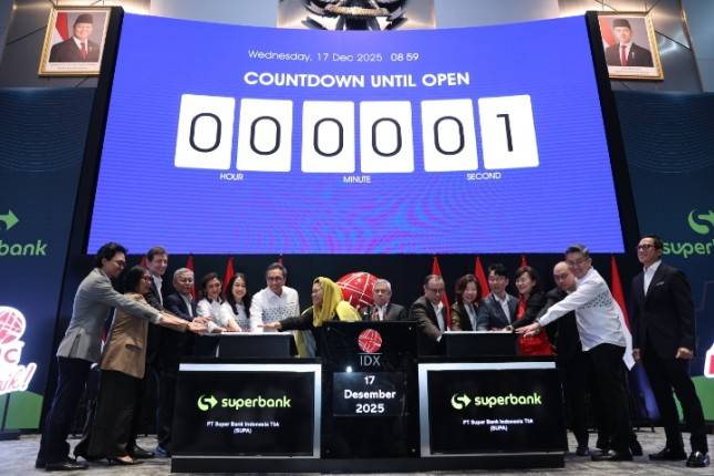 Superbank Catatkan Saham Perdana di BEI, Fokus Layani Segmen Underbanked  