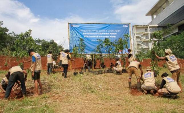  BTN Tanam 5.000 Pohon di Depok, Perkuat Ketahanan Lingkungan Kota Penyangga Jakarta