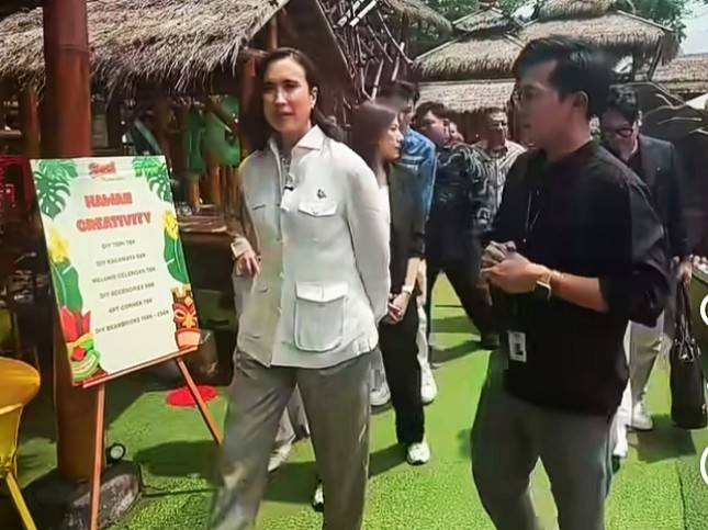Menpar Widiyanti Apresiasi Kebersihan dan Keberlanjutan Pantai Aloha Jelang Libur Nataru