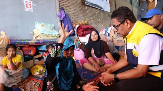 Wamen ESDM Tinjau Langsung Lahan Bantuan Hunian Sementara untuk Warga Terdampak Bencana di Tapanuli Selatan