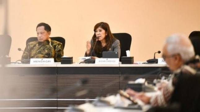 Rakor Menteri: Menkomdigi Tegaskan Penundaan Akses Anak ke Media Sosial Berisiko Tinggi