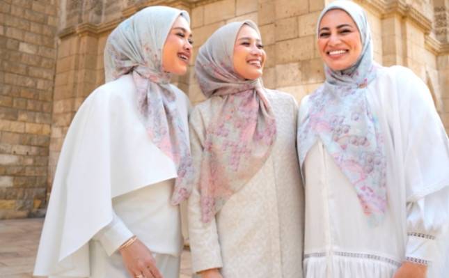 Buttonscarves Angkat Cultural Storytelling dalam Kampanye Raya 2026, Terinspirasi Mesir dan Maroko