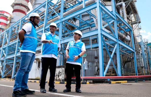 Bank Mandiri Perkuat Dukungan Transisi Energi lewat Kunjungan ke PLTGU Muara Tawar