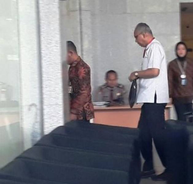 Dokter  Bimanesh Dituntut Enam Tahun Penjara