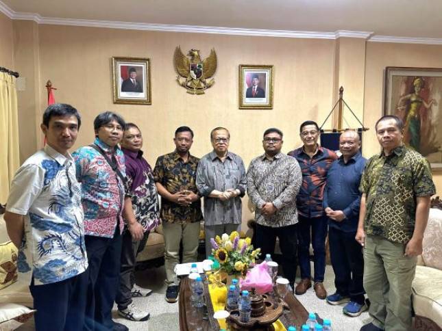 Kardinal Suharyo Ungkap 2 Alasan Dahsyat: Mengapa Vatikan Resmi Pakai Bahasa Indonesia!