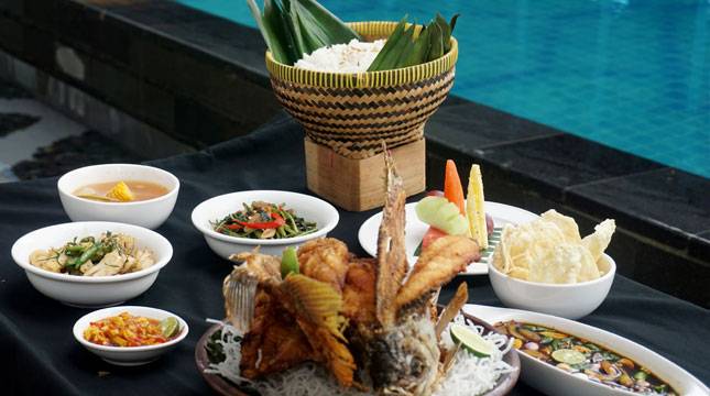 Hotel di Jakarta Ini Hadirkan Menu Berkonsep Rijsttafel 