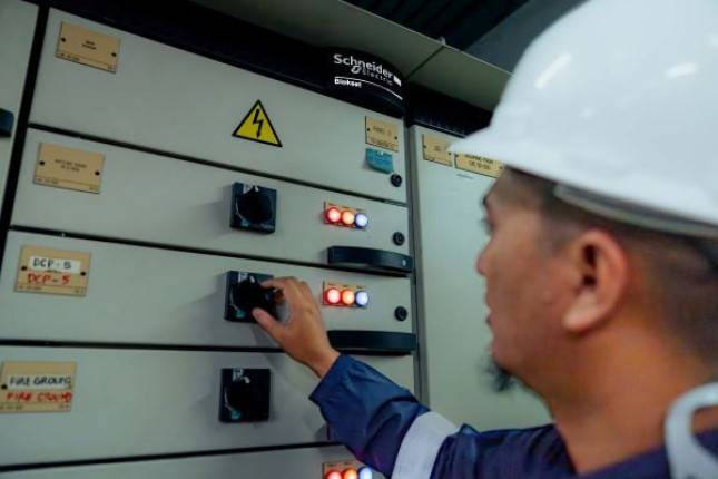 Trafo Pintar, Pabrik Tenang: Petrokimia Gresik Pangkas Downtime 20%