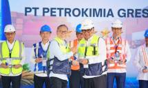 Menteri Koordinator Bidang Pangan, Zulkifli Hasan menyerahkan penghargaan langsung pada puncak penyelenggaraan GSPI ASRI 2026.