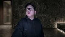 (Ig razaq.15/AI) konten kreator Aldo Wijaya saat menghadiri Matchmaking Night, sebuah acara pencarian pasangan yang digelar di Sing Sing, Holywings.