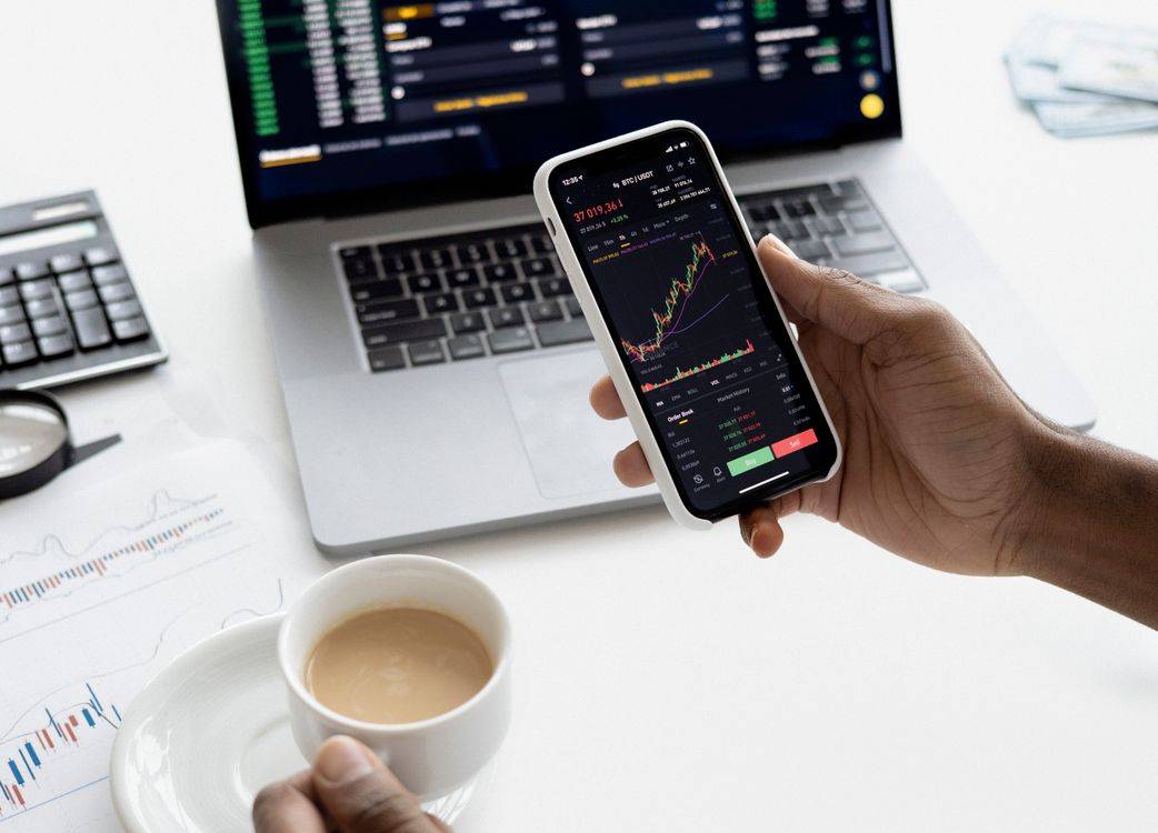 Saham JELI INACO Meroket ARA