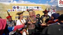 Menteri Koperasi Ferry Juliantono di Festival Budaya Lembah Baliem ke-34 di Kampung Walesi, Kabupaten Jayawijaya.