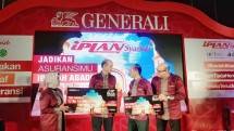 CMP Generali Indonesia - Vivin Arbianti Gautama, CEO Global Business Frederic De Courtois, CEO Generali Indonesia- Edy Tuhirman, Generali Asia Regional Officer - Roberto Leonardi (Foto Dok Industry.co.id)