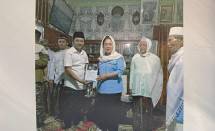 Kunjungan Ketua Komisi IV DPR RI Titiek Soeharto bersamap Pemilik Paten pertama di Indonesia, Astutik MT di Kec Tegaldlimo, Kab Banyuwangi