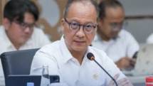 Menteri Perindustrian Agus Gumiwang Kartasasmita 