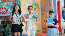 [Ki-Ka] Andorra Maheswari, Muhammad Nabhan Zayyanu Abdar, Kea Atalia Nitisara bersama buku karya masing-masing