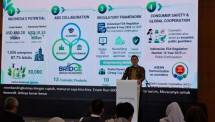 Kepala BPOM Taruna Ikrar saat membuka SICS Summit 2026 di Indonesia Convention Exhibition (ICE) BSD City, Tangerang, Jumat (2/10/2026).
