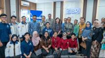 Peresmian Gerai CERDAS PeKA di Fakultas Ekonomi dan Bisnis, Universitas Airlangga, Surabaya, pada Jumat (2/10). 