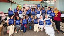Aquaproof ajak influencer Cirebon membatik bersama