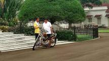 Jelang Pilpres 2019, Elektabilitas Presiden Jokowi Masih Unggul Dibanding Prabowo Maupun Gatot 