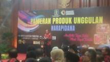 Menteri Hukum dan HAM Yosanna Laoly saat membuka Pameran Produk Unggulan Narapidana (Foto: Ridwan/Industry.co.id)
