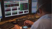 IHSG Kena Trading Halt Lagi, Investor Asing Diam-diam Borong 15 Saham Ini di Sesi I