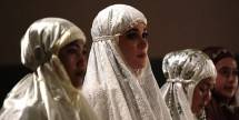 Luna Maya, berperan sebagai Suzanna dalam film "Bernafas dalam Kubur"