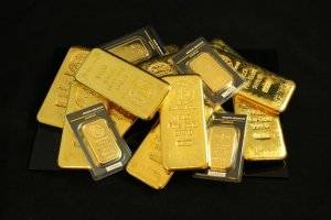Investasi Emas Antam Makin Berkilau, Harga Sabtu Ini Naik ke Rekor Tertinggi