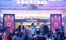 Summarecon Mal Bekasi menghadirkan event The Downtown Walk Festival bertajuk Flashback Saturday