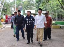 Ustaz Yusuf Mansur bersama Kyai Maman Imanulhaq