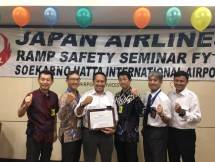 RPX Logistic Raih penghargaan Ramp Handling Terbaik 9 Kali Berturut-turut 