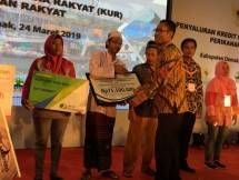Jamkrindo salurkan bantuan PKBL di Demak